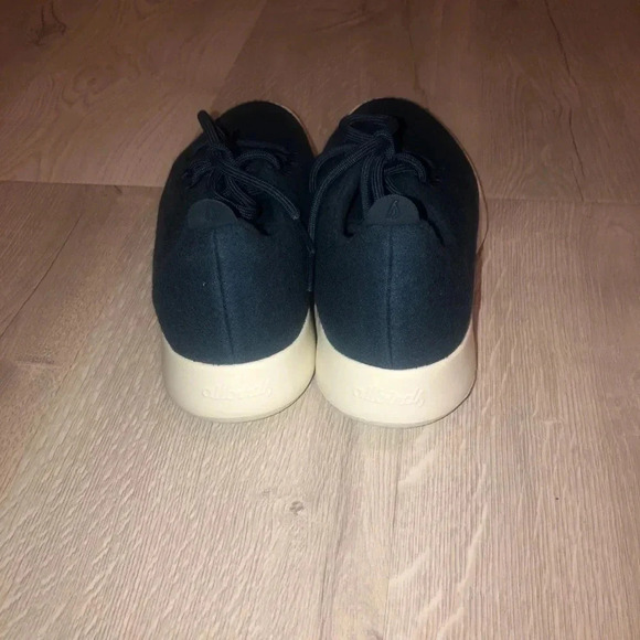 All birds sneakers - Picture 3 of 5